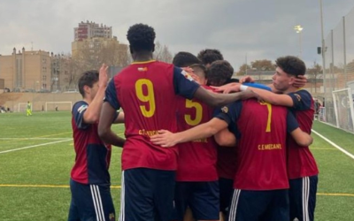 Els jugadors del Mercantil, celebrant un gol contra el Martinenc | @CEMercantil